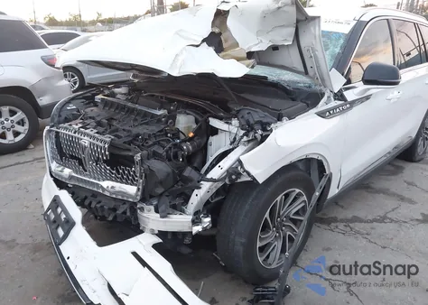 2022 Lincoln Aviator Standard z USA, uszkodzony, nr VIN 5LM5J6WCXNGL20098